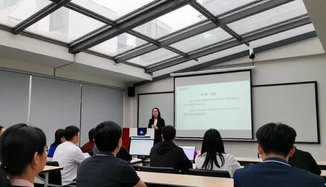 素质拓展场景下的教务管理服务应用实践